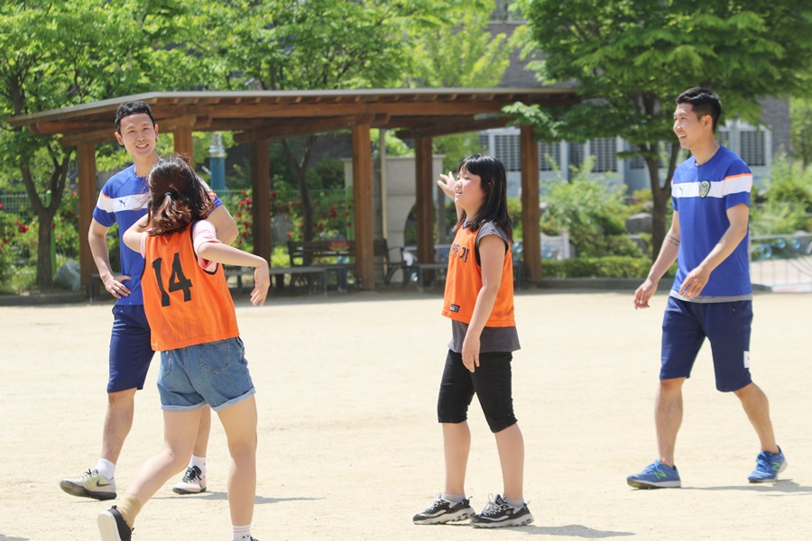 충남아산프로축구단