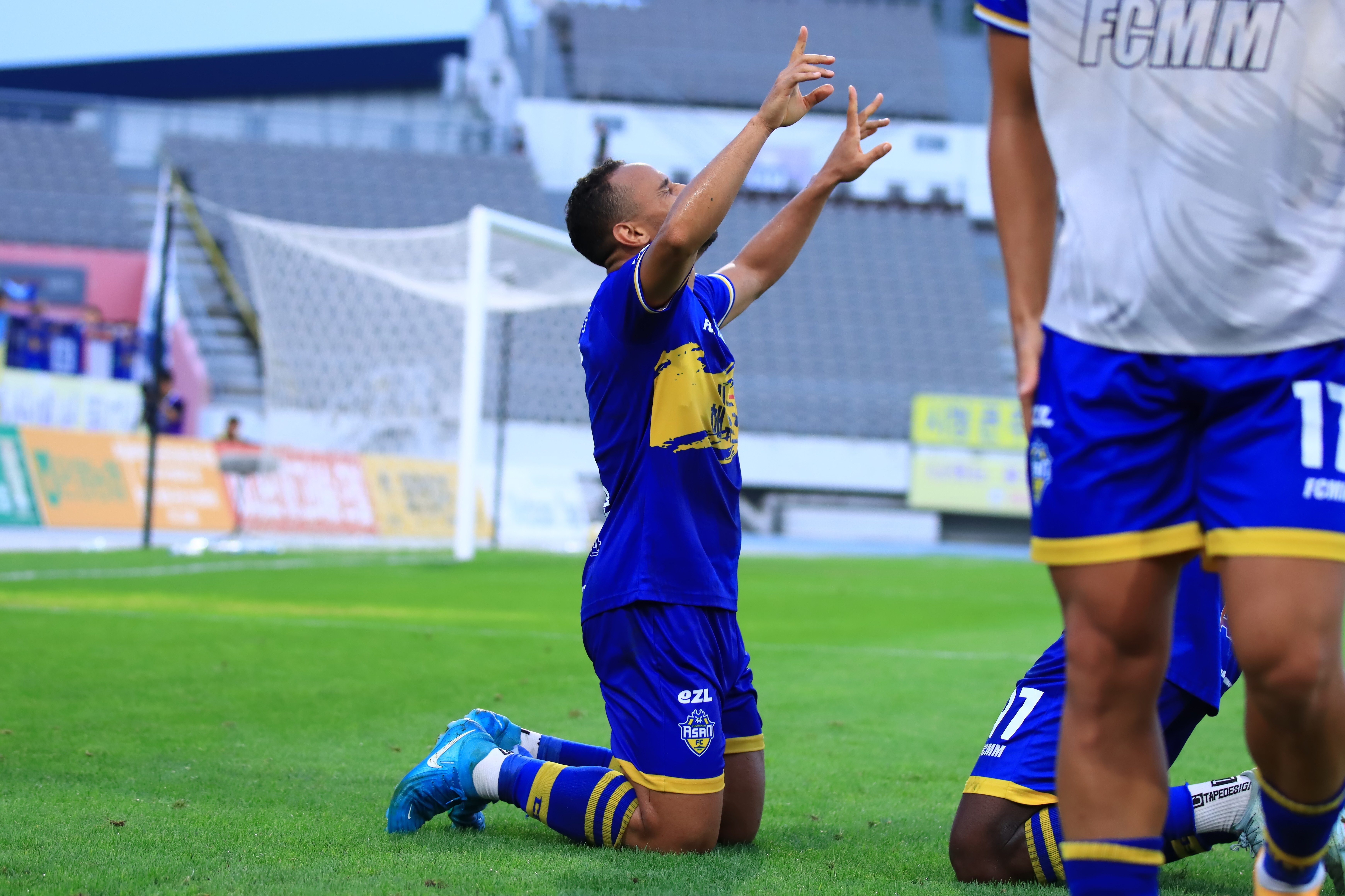 25-09-13 아산VS부천 5182_filtered.jpg