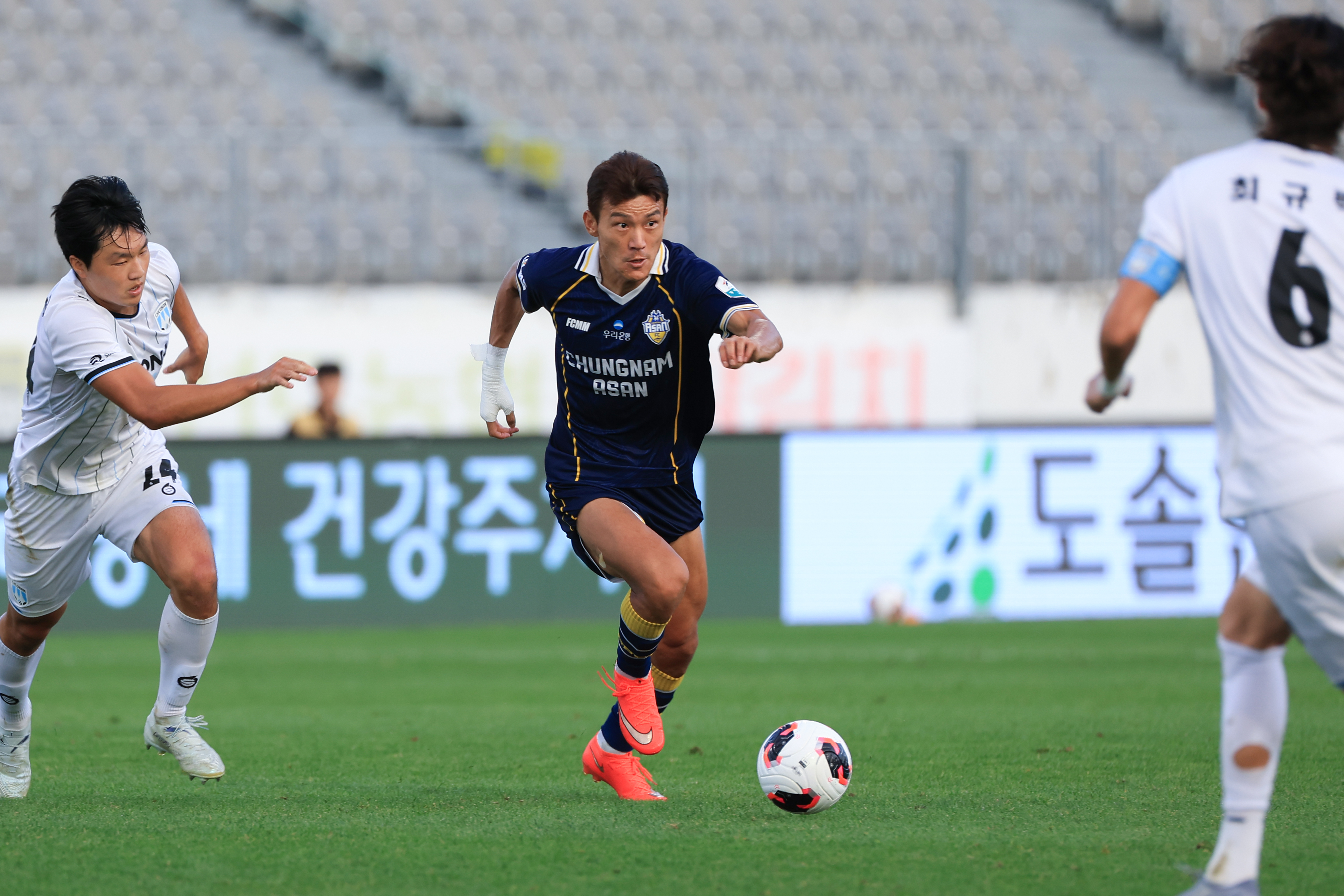 한교원 사진2.jpg